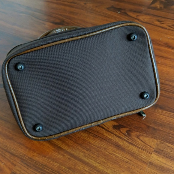 Protocol travel bag♥️ - Picture 2 of 8